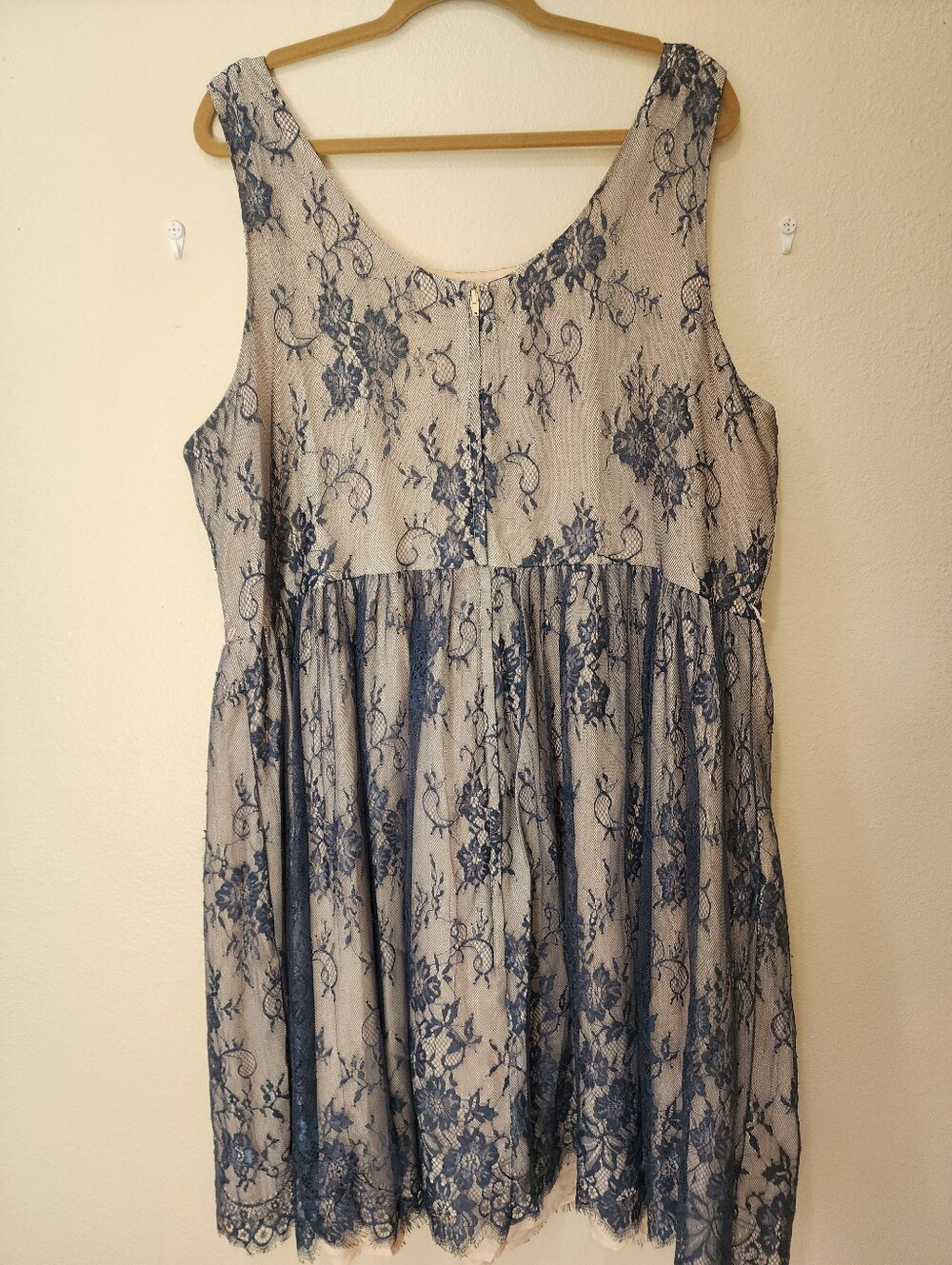 Modcloth Dress Retro Lace Overlay Cocktail Date Night Navy Over Nude size 3X - Picture 11 of 11